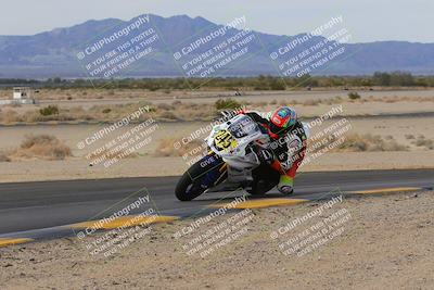 media/Dec-17-2022-SoCal Trackdays (Sat) [[224abd9271]]/Turn 9 Inside (1pm)/